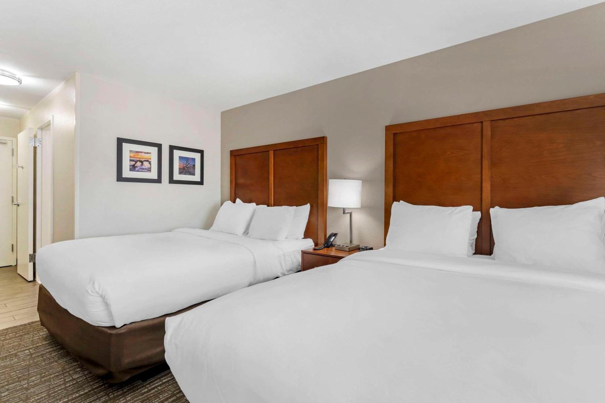 Comfort Inn & Suites Брансуик Экстерьер фото
