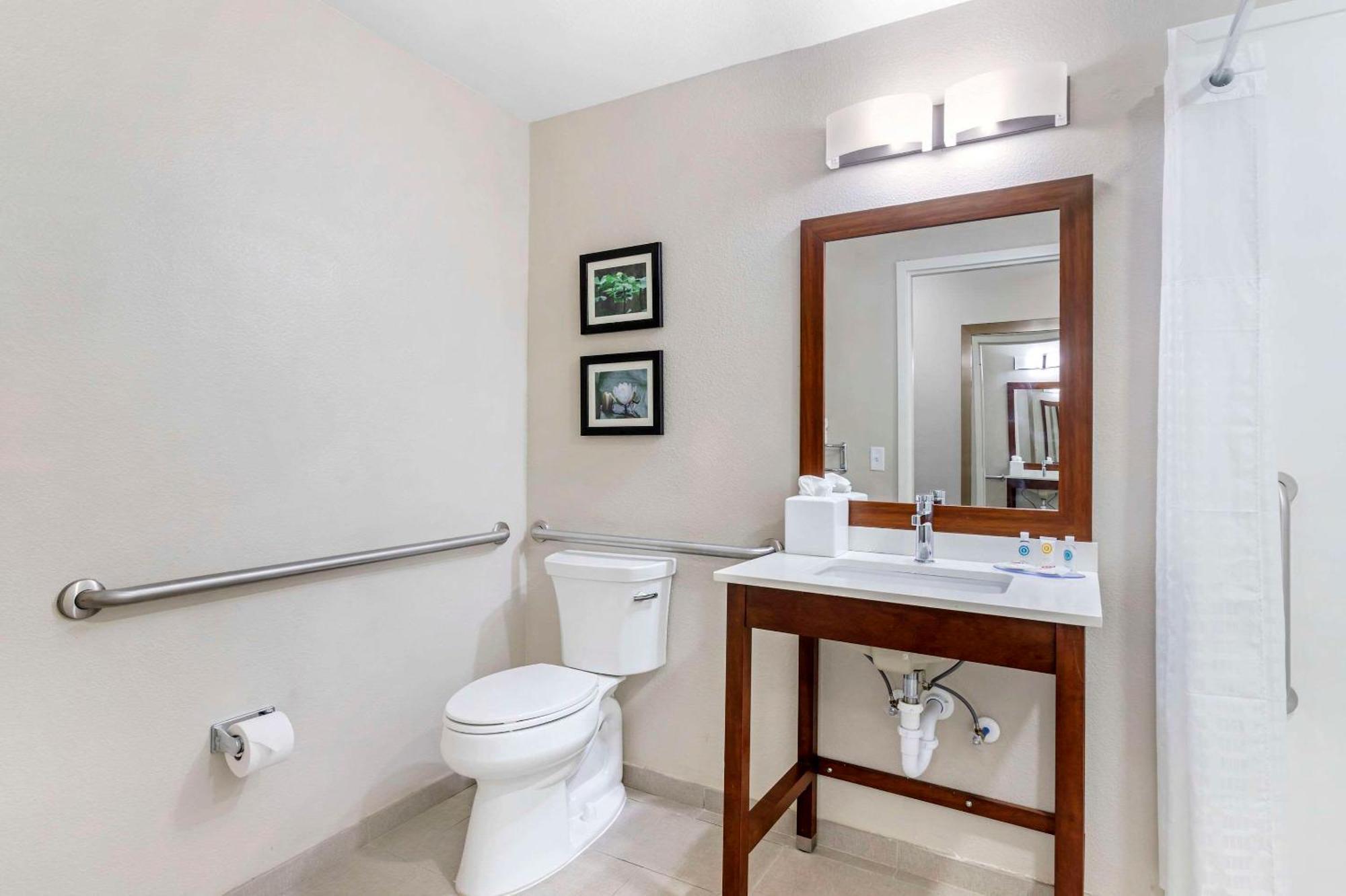 Comfort Inn & Suites Брансуик Экстерьер фото