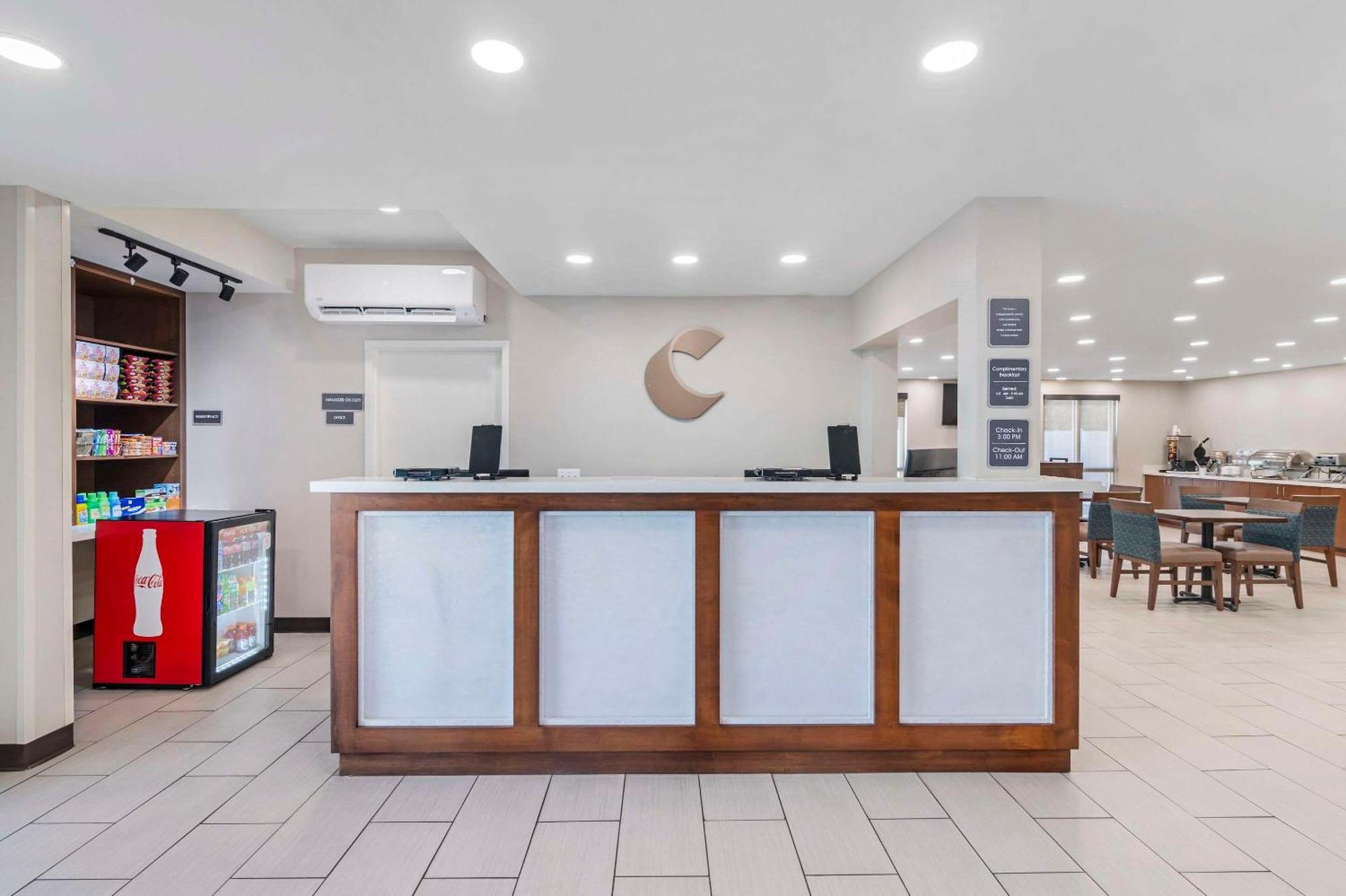 Comfort Inn & Suites Брансуик Экстерьер фото